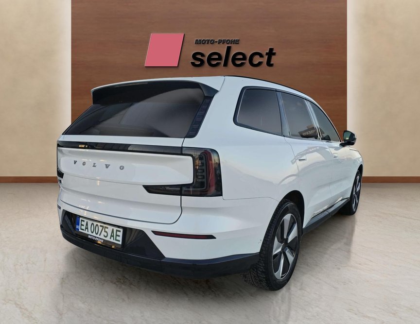 Volvo EX90 употребяван