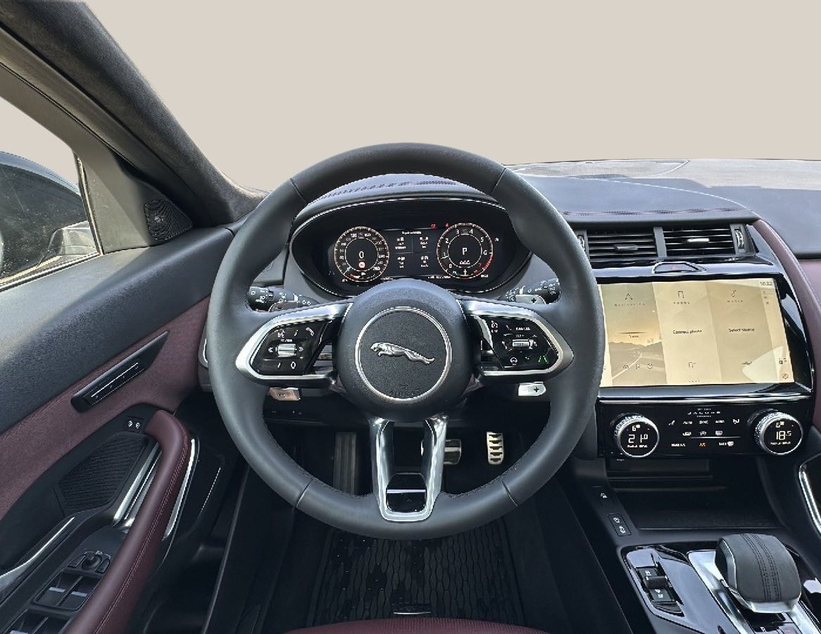 Jaguar E-Pace употребяван