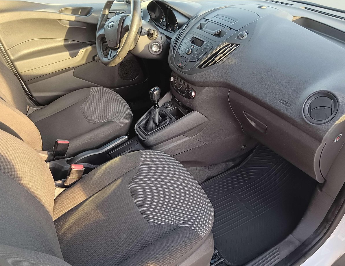 Ford Courier употребяван