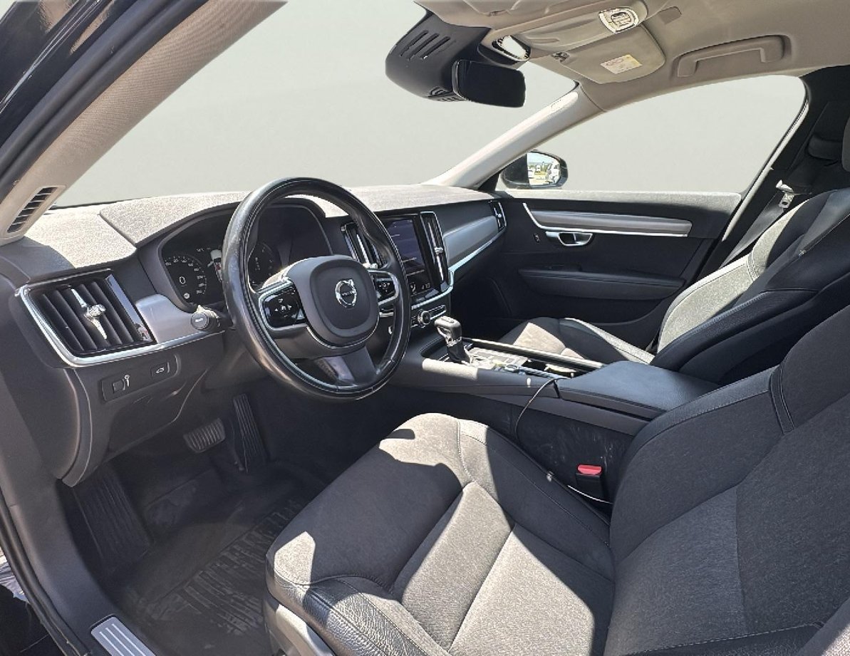 Volvo V90 CC употребяван