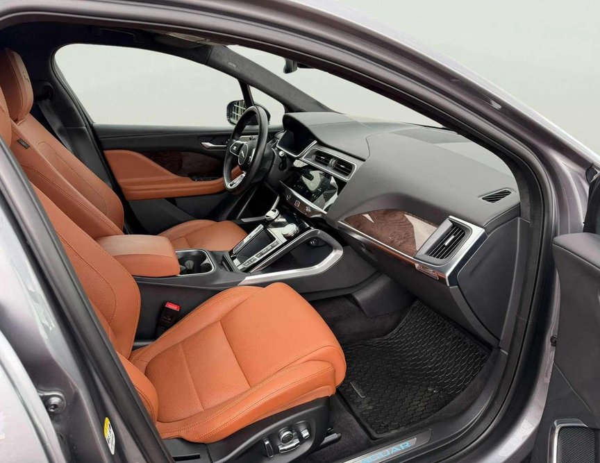 Jaguar I-Pace употребяван