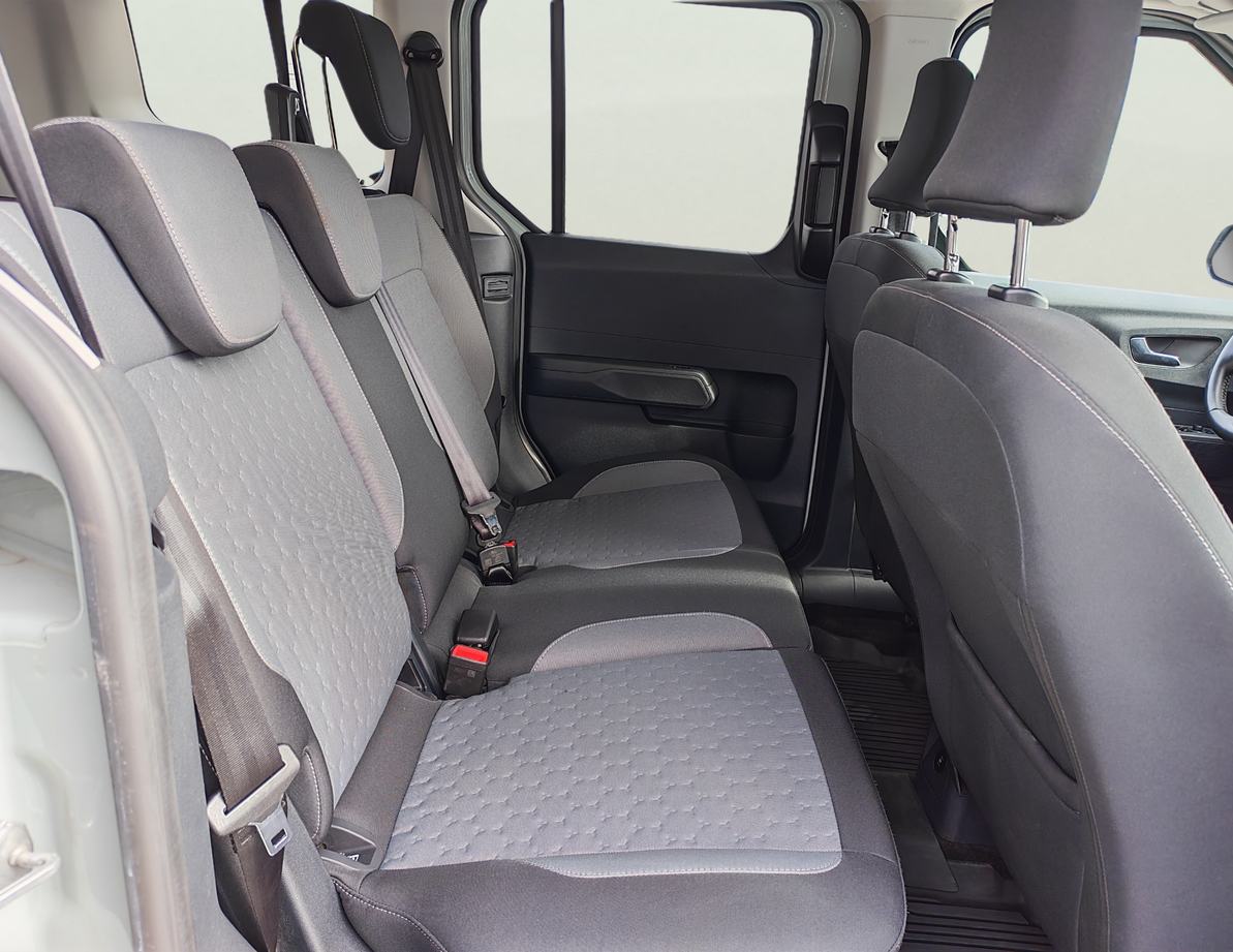 Ford Courier употребяван