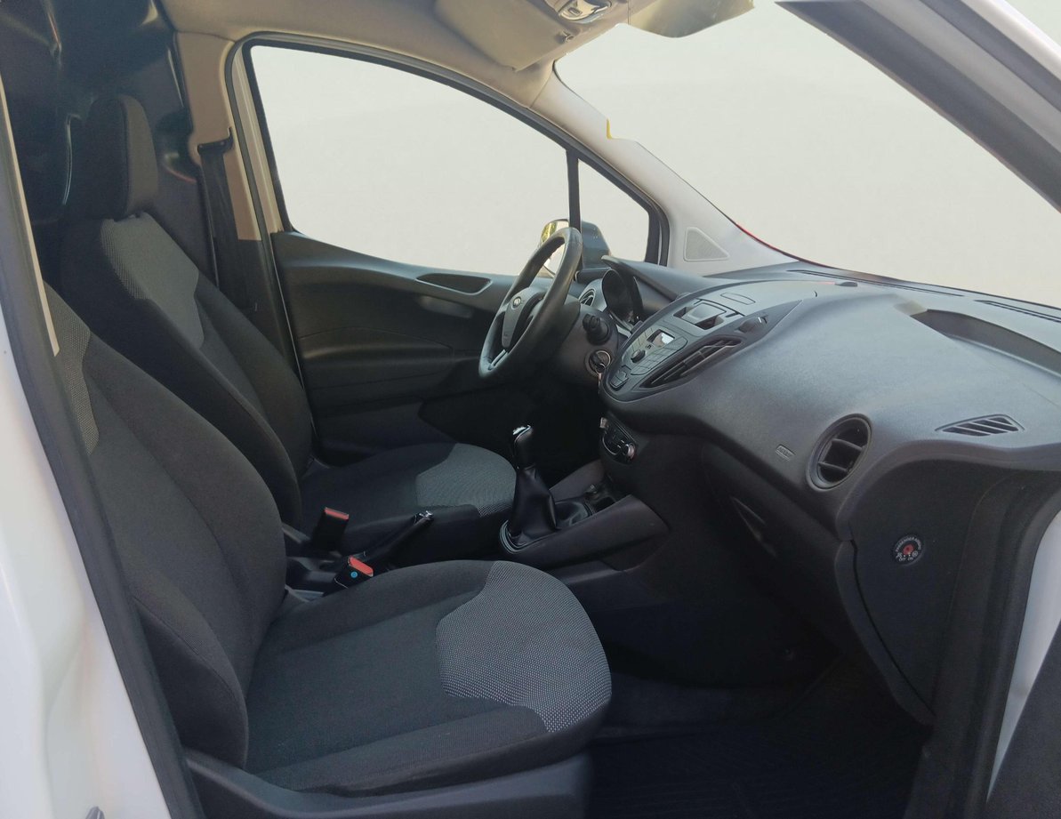 Ford Courier употребяван
