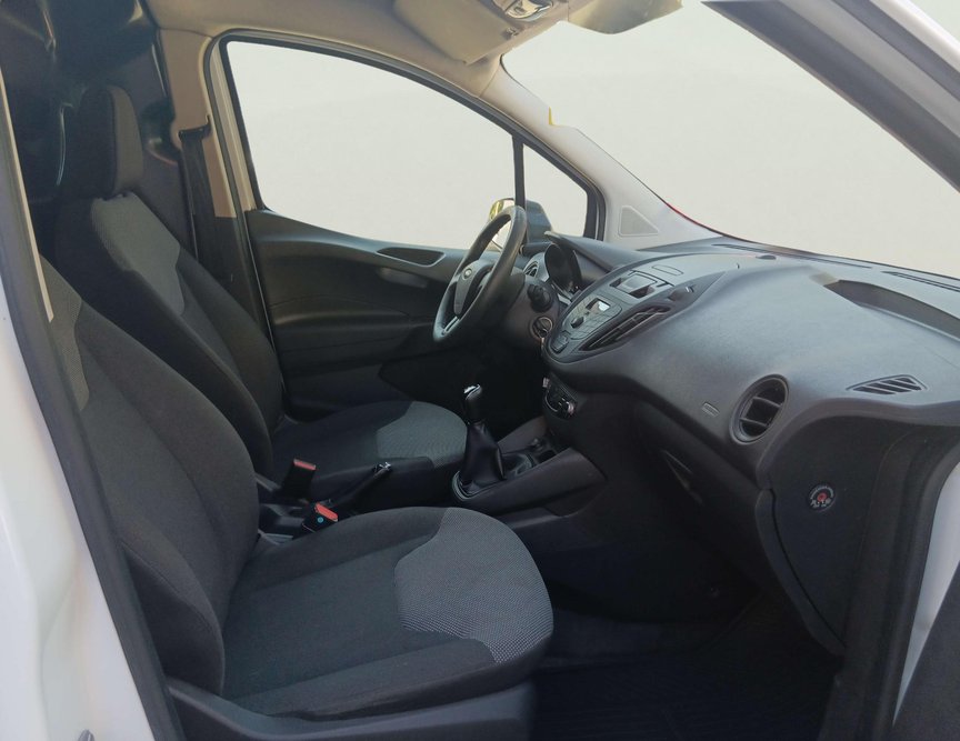 Ford Courier употребяван