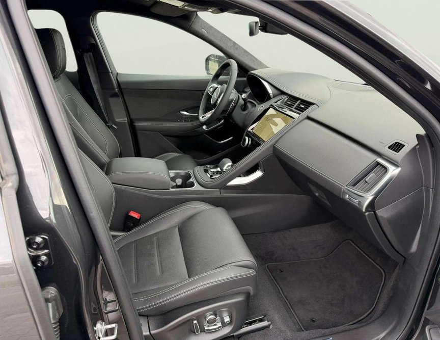 Jaguar E-Pace употребяван