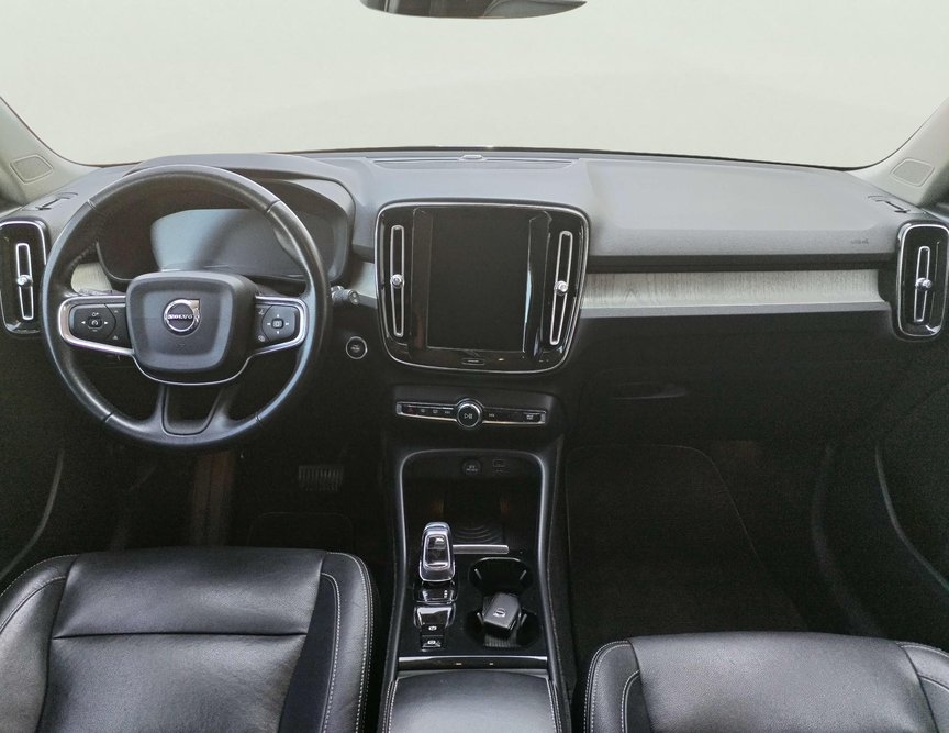 Volvo XC40 употребяван