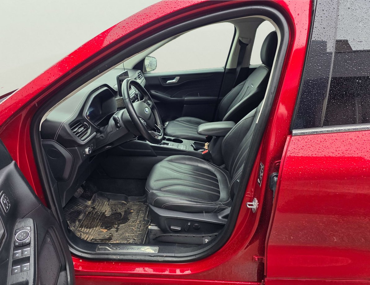 Ford Kuga PHEV употребяван