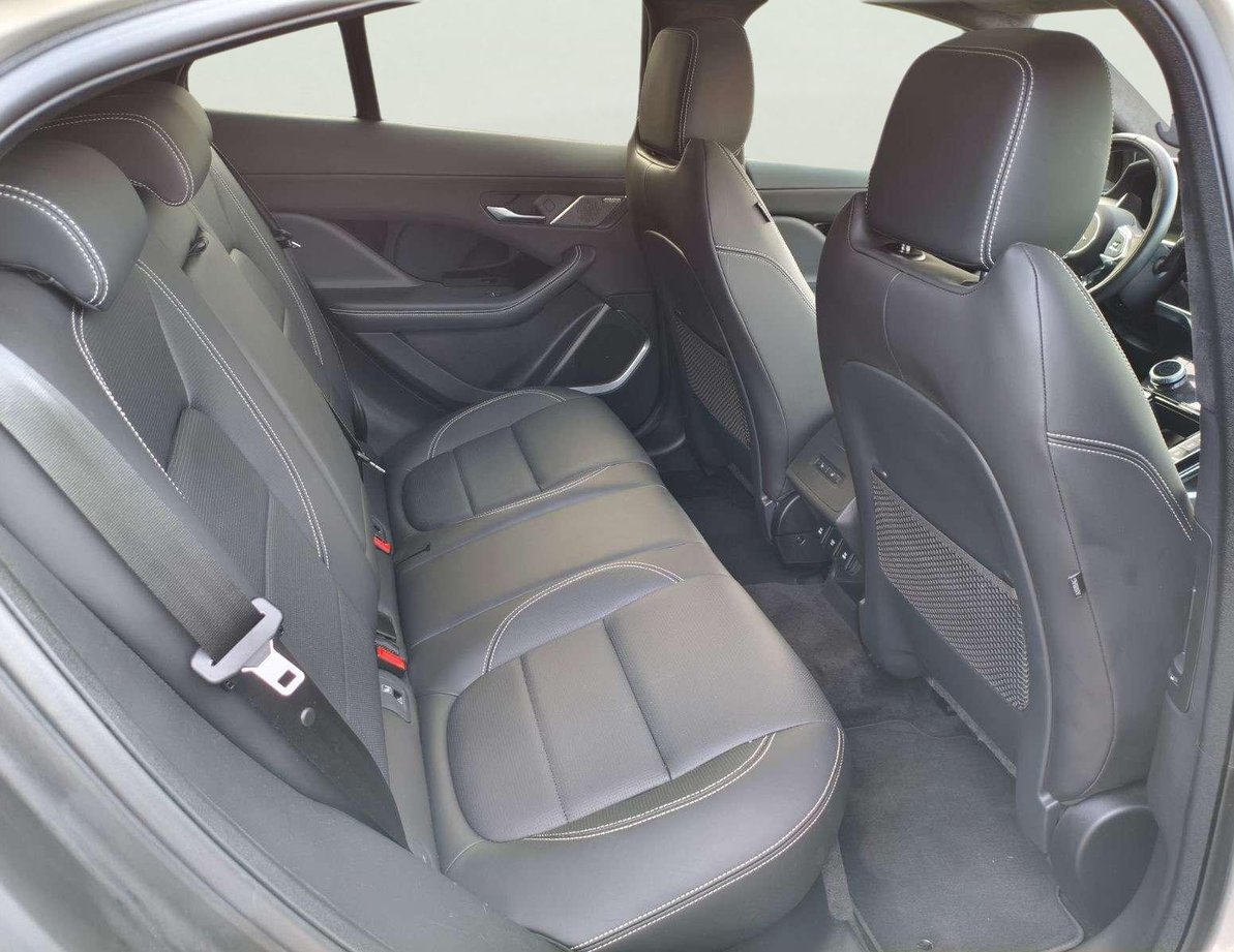 Jaguar I-Pace употребяван