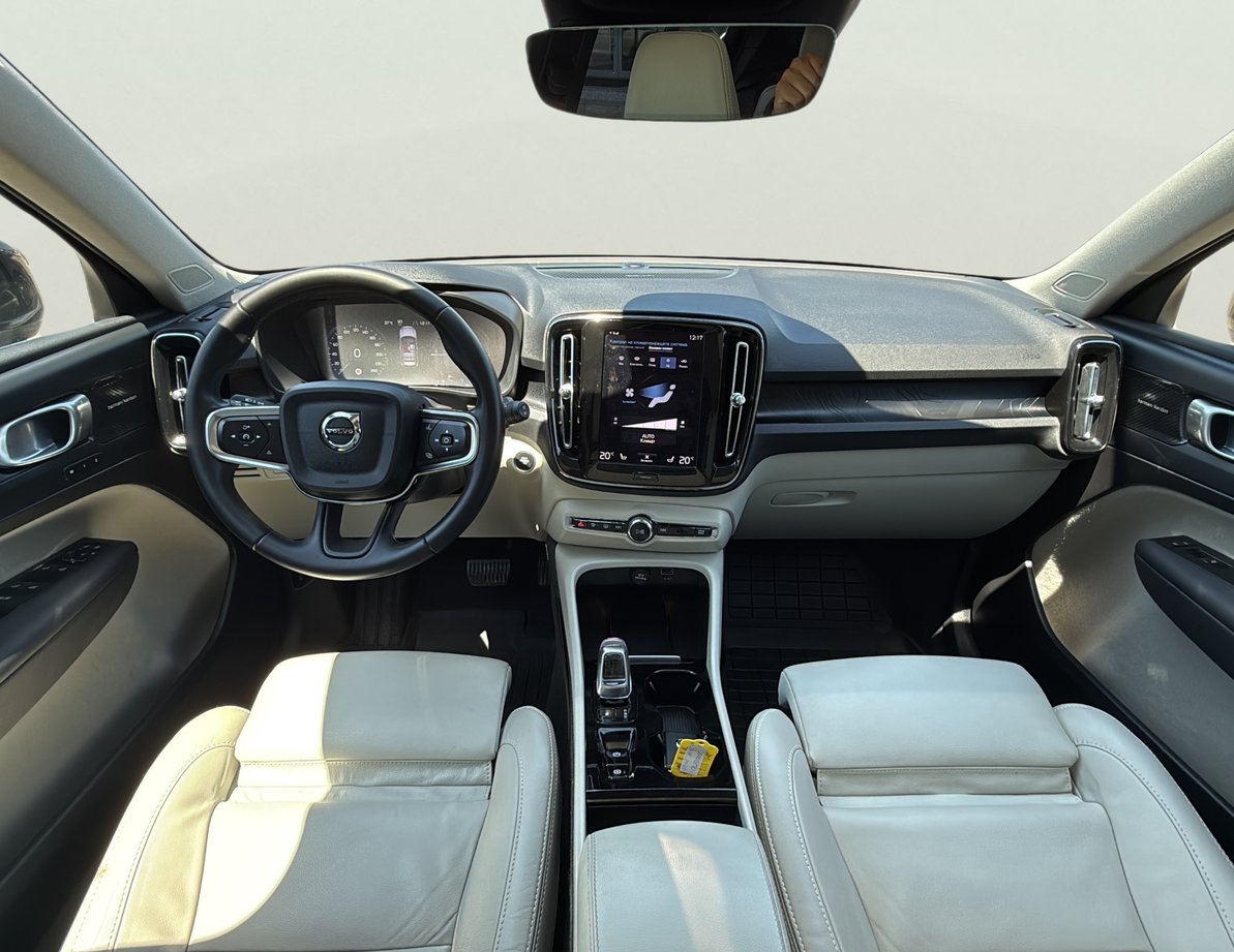 Volvo XC40 употребяван