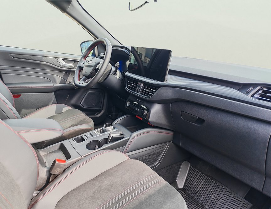 Ford Kuga PHEV употребяван