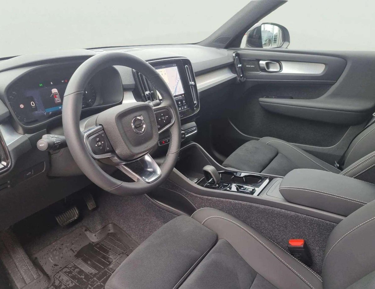 Volvo XC40 употребяван