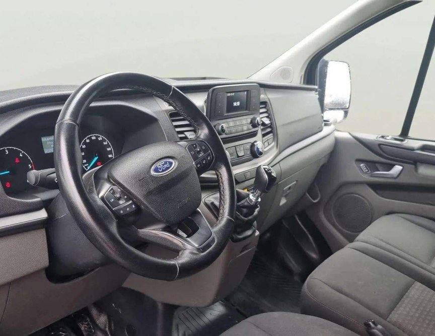 Ford Custom употребяван