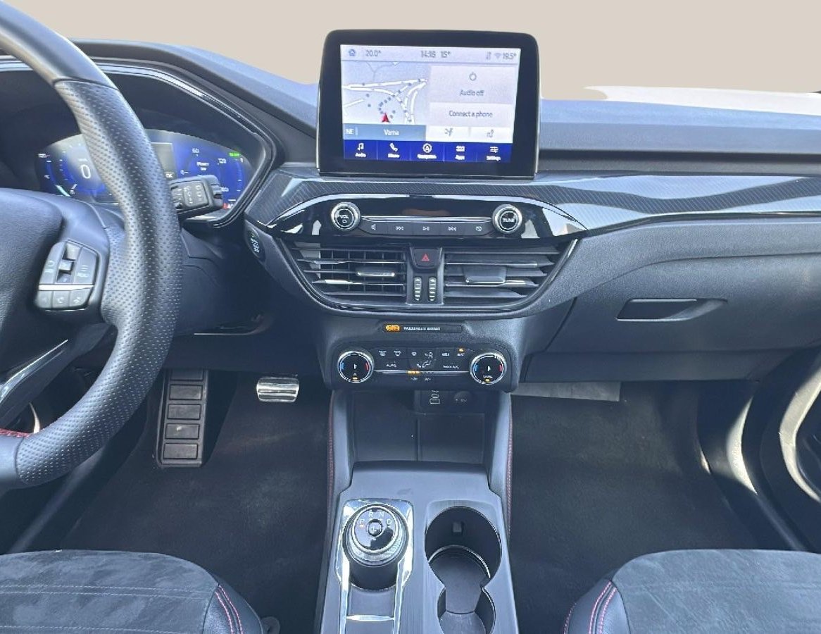 Ford Kuga PHEV употребяван