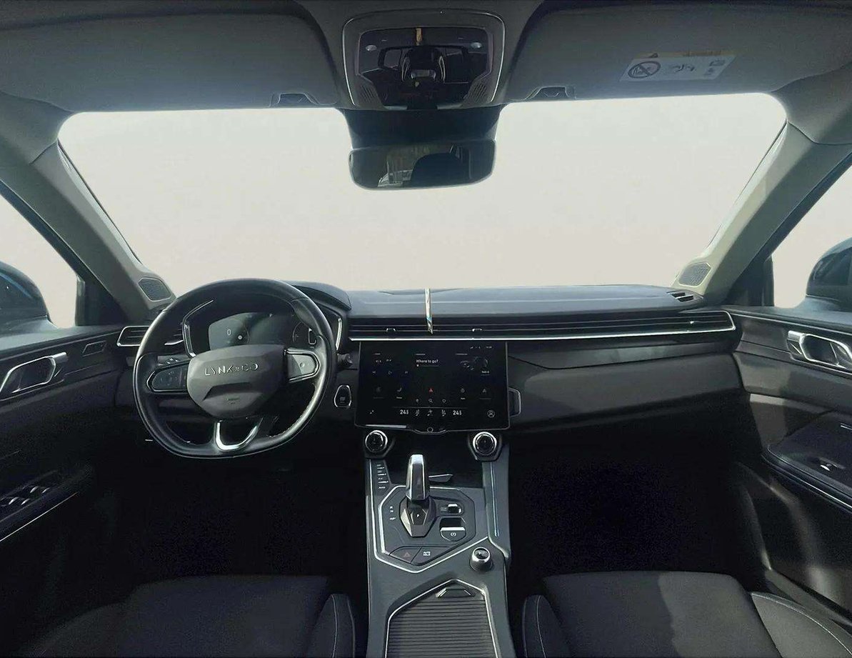 Lynk&Co 01 употребяван