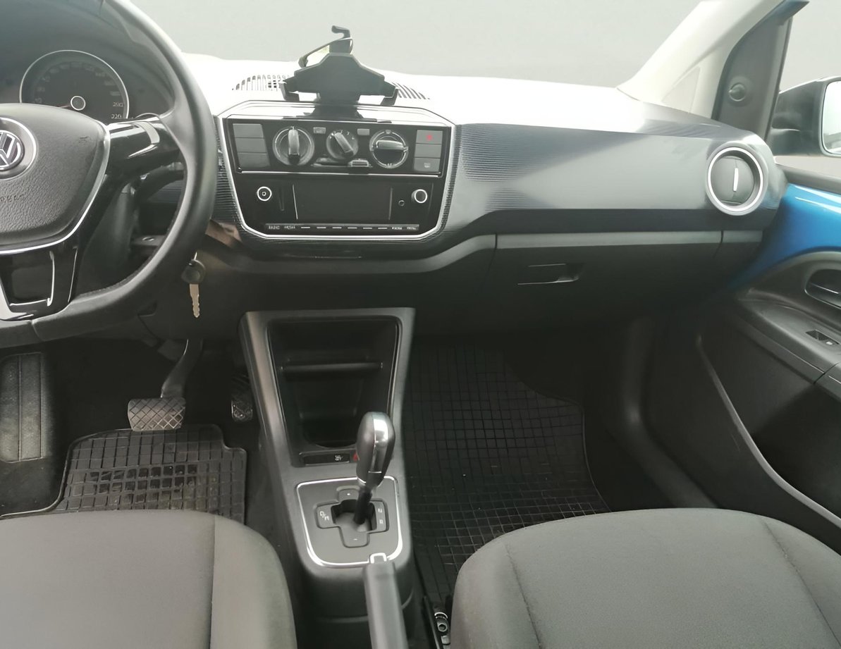 Volkswagen Up употребяван