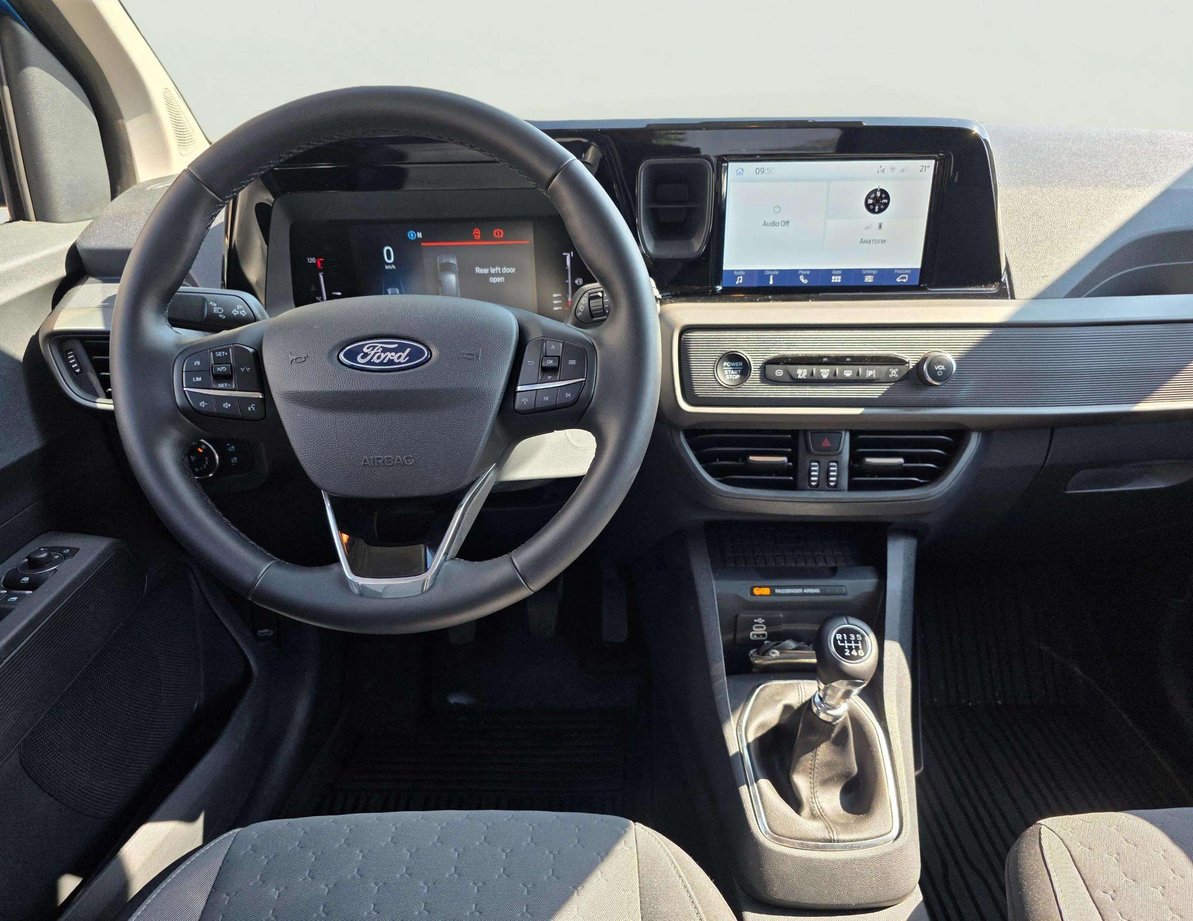 Ford Tourneo Courier употребяван