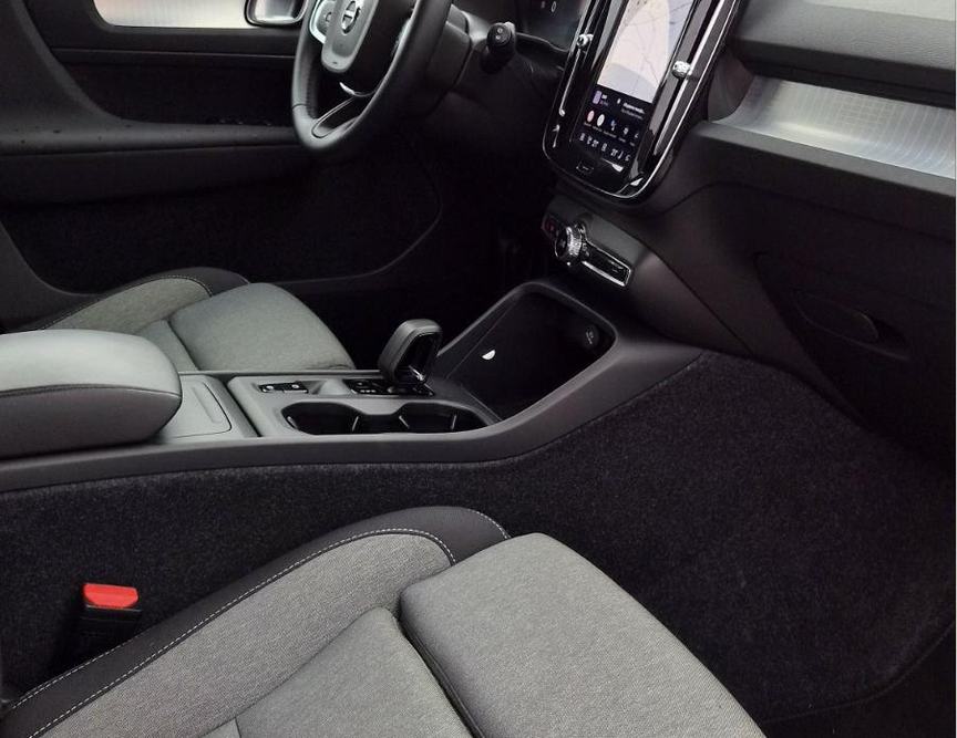 Volvo XC40 употребяван