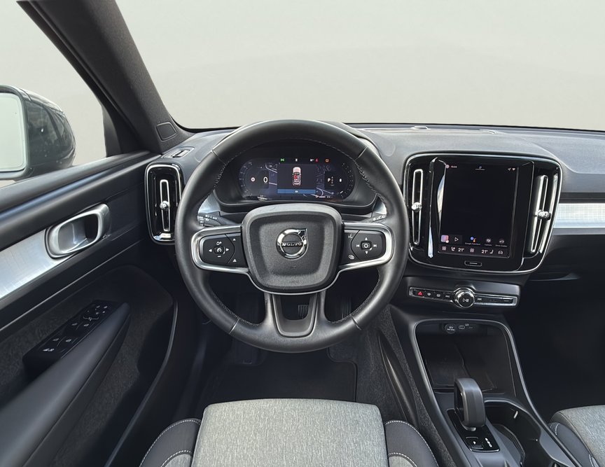 Volvo XC40 употребяван