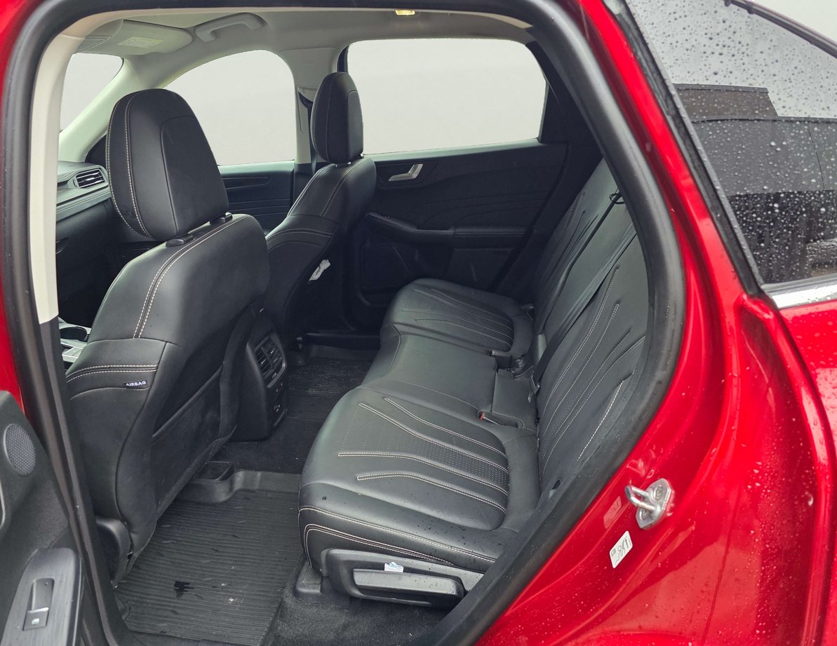 Ford Kuga PHEV употребяван