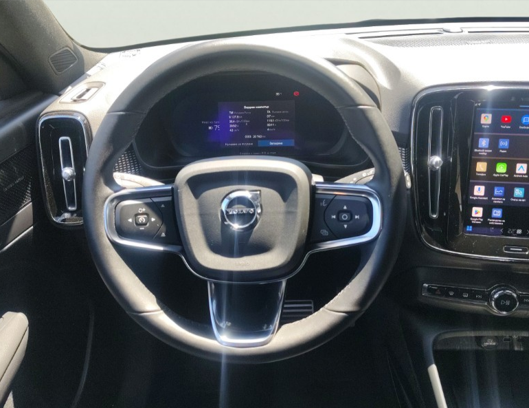 Volvo XC40 употребяван