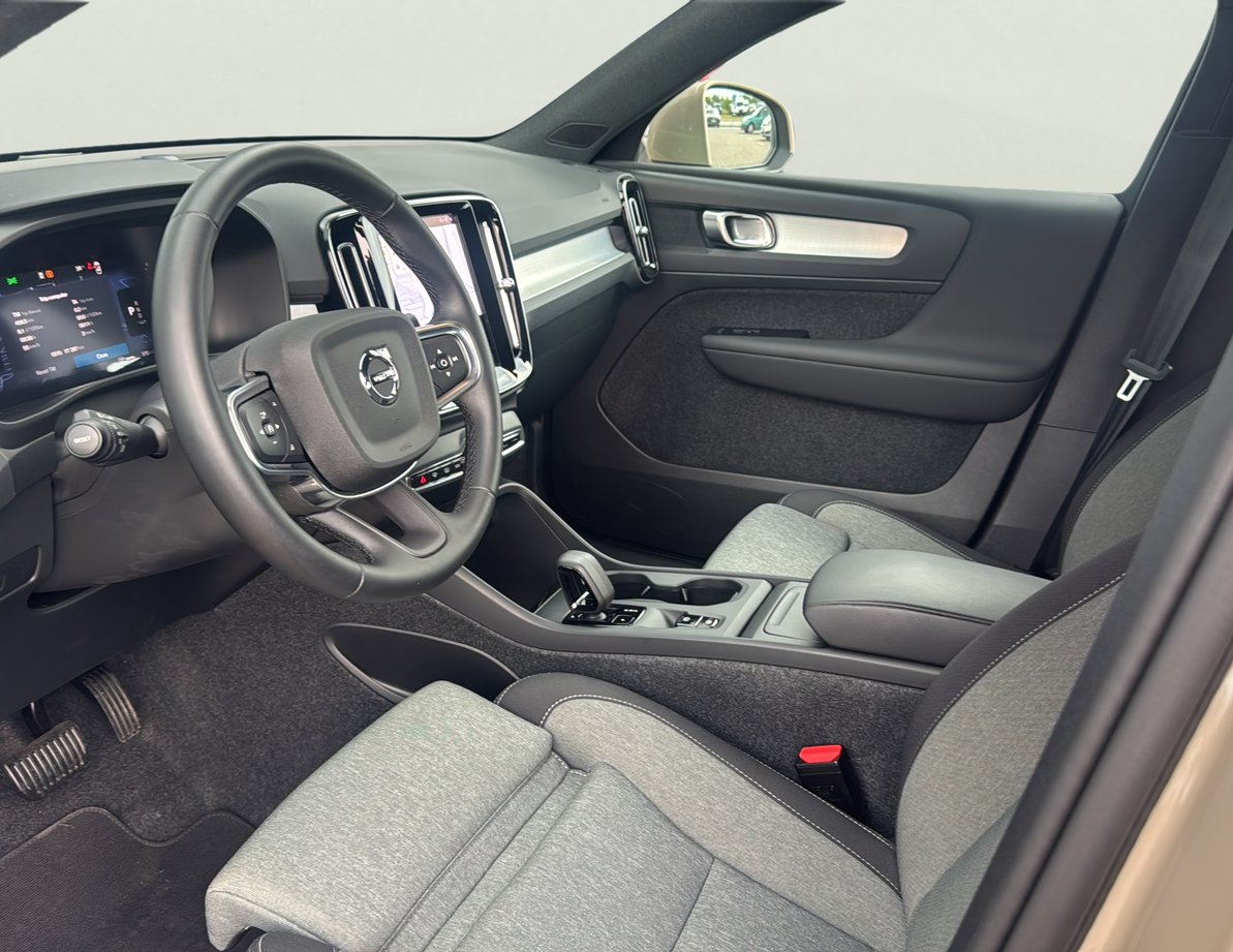 Volvo XC40 употребяван