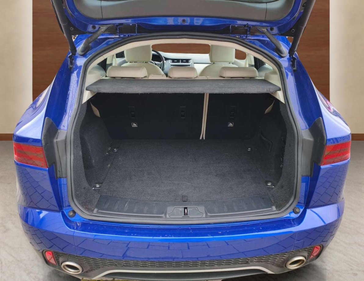 Jaguar E-Pace употребяван