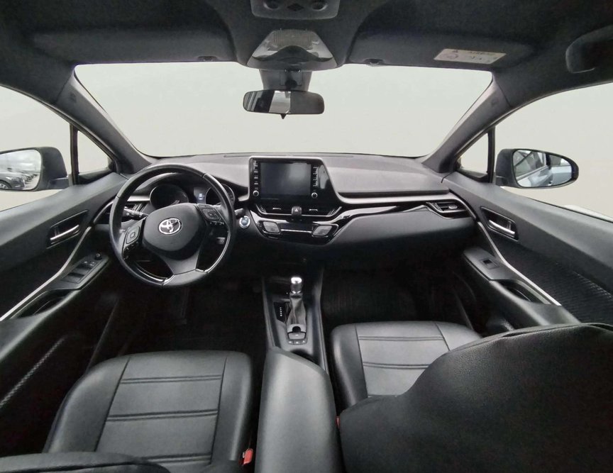 Toyota C-HR употребяван