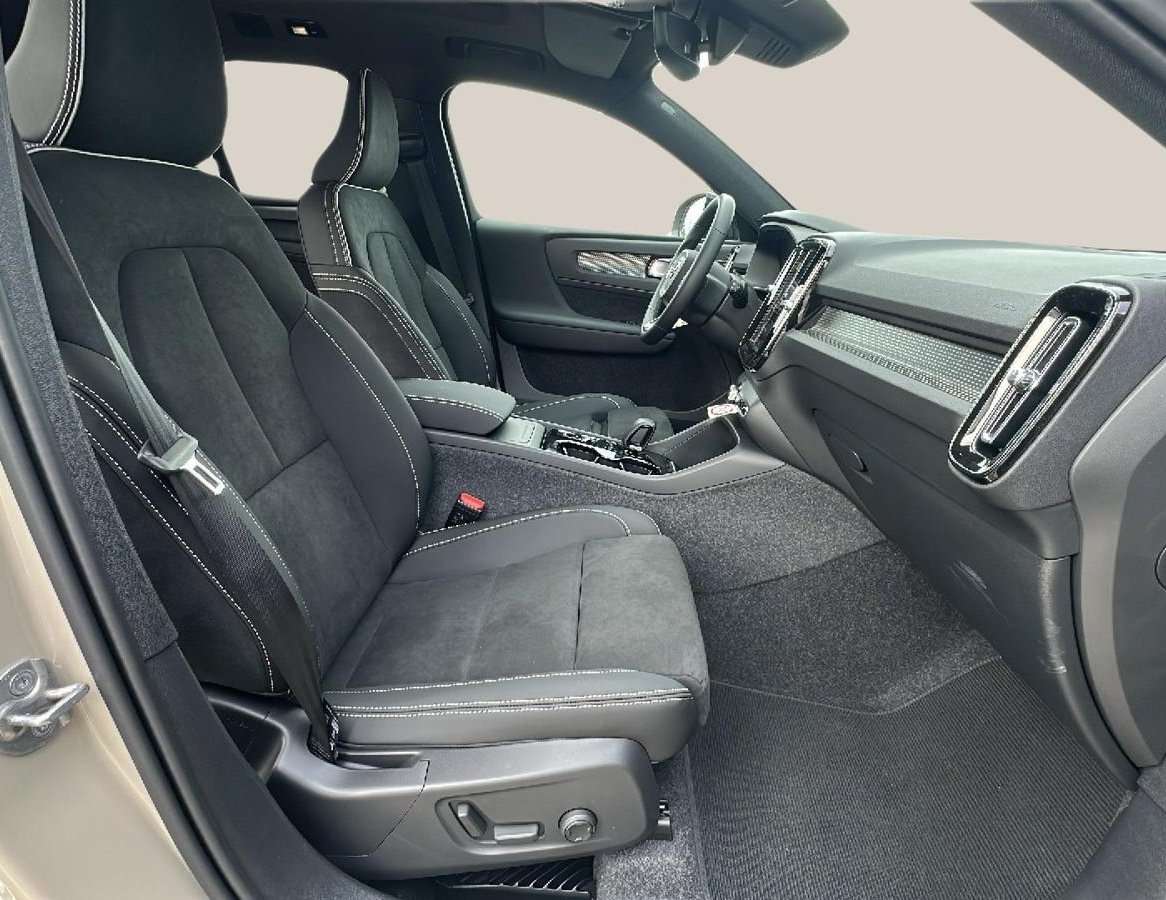Volvo XC40 употребяван
