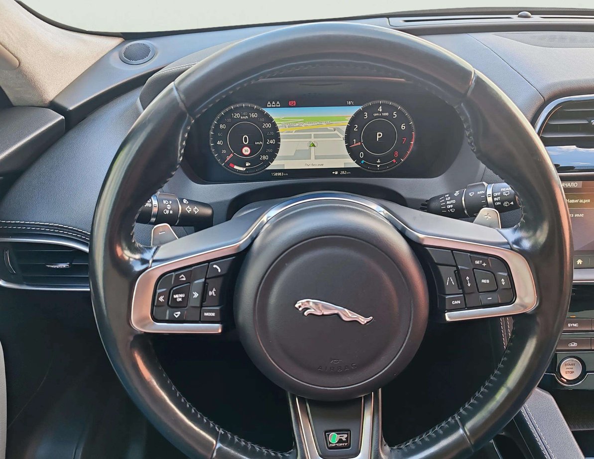 Jaguar F-Pace употребяван