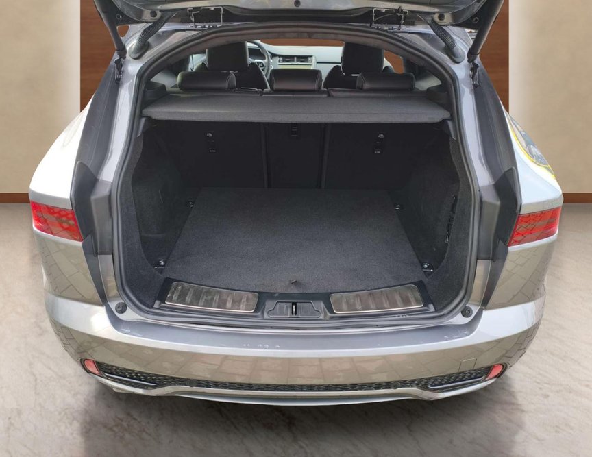 Jaguar E-Pace употребяван