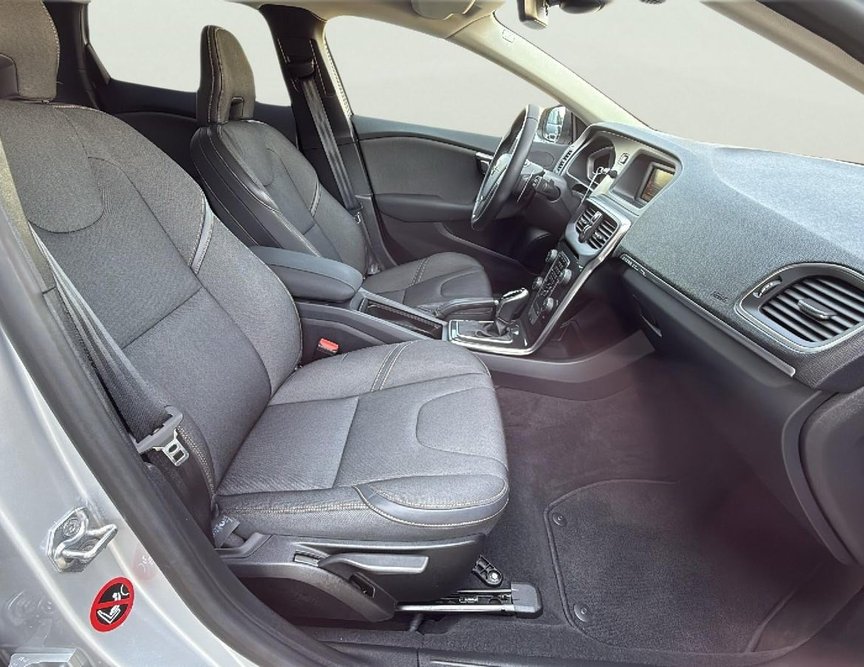Volvo V40CC употребяван
