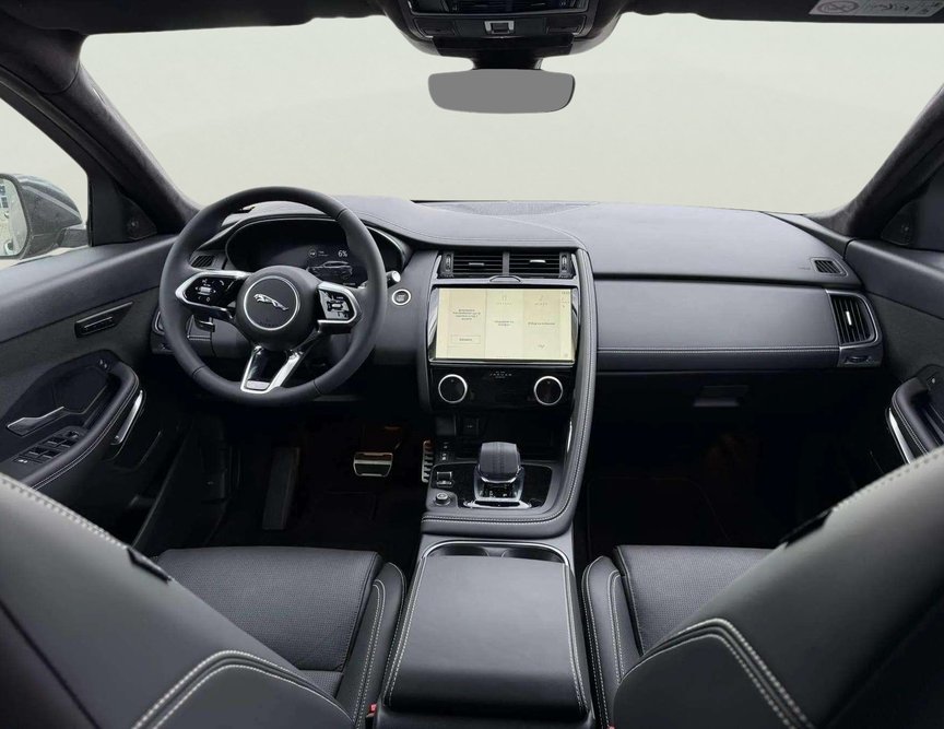 Jaguar E-Pace употребяван