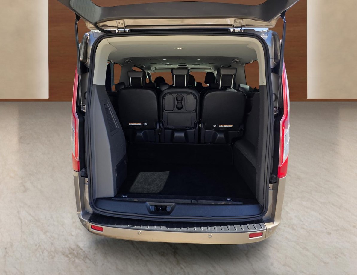 Ford Tourneo Custom употребяван