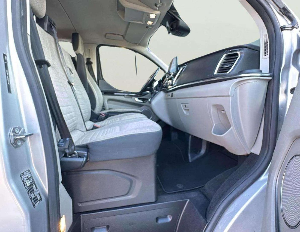 Ford Custom употребяван