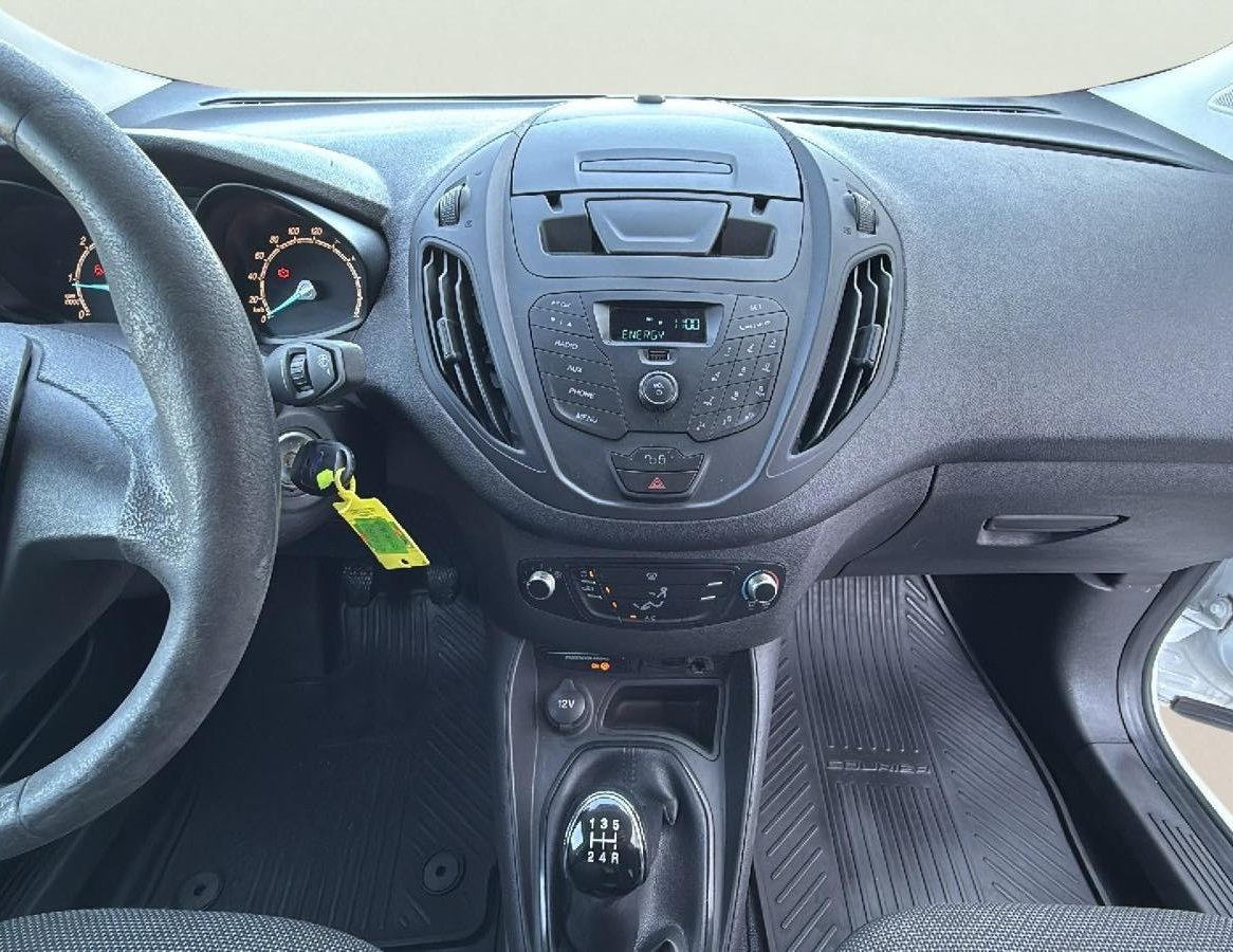 Ford Courier употребяван