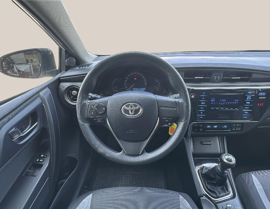 Toyota Auris употребяван