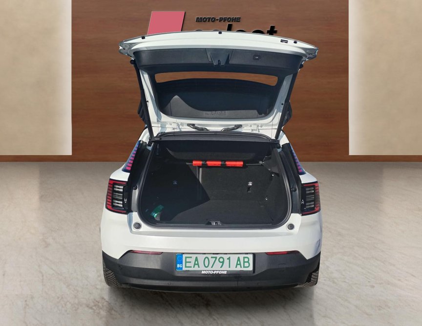 Volvo EX30 употребяван