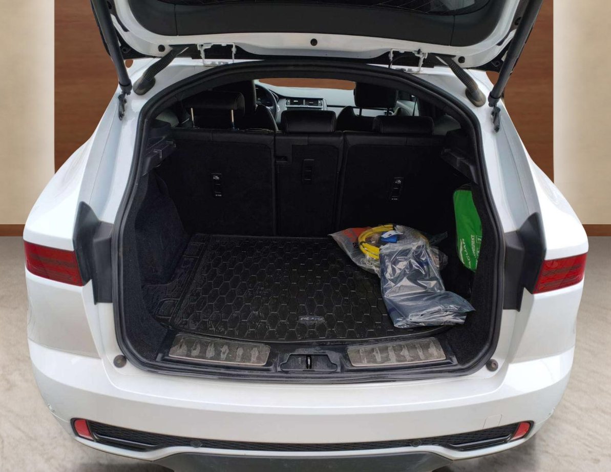 Jaguar E-Pace употребяван