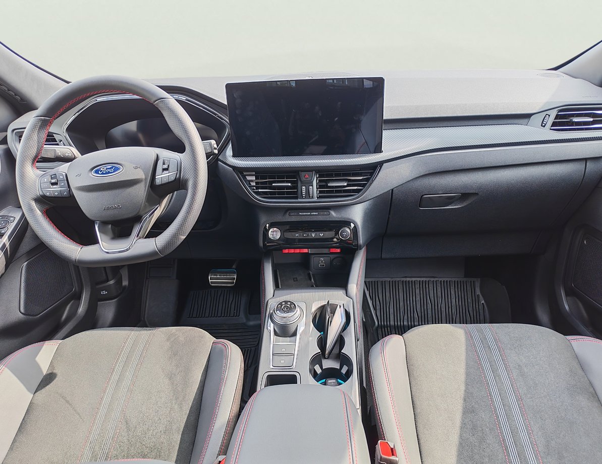 Ford Kuga PHEV употребяван