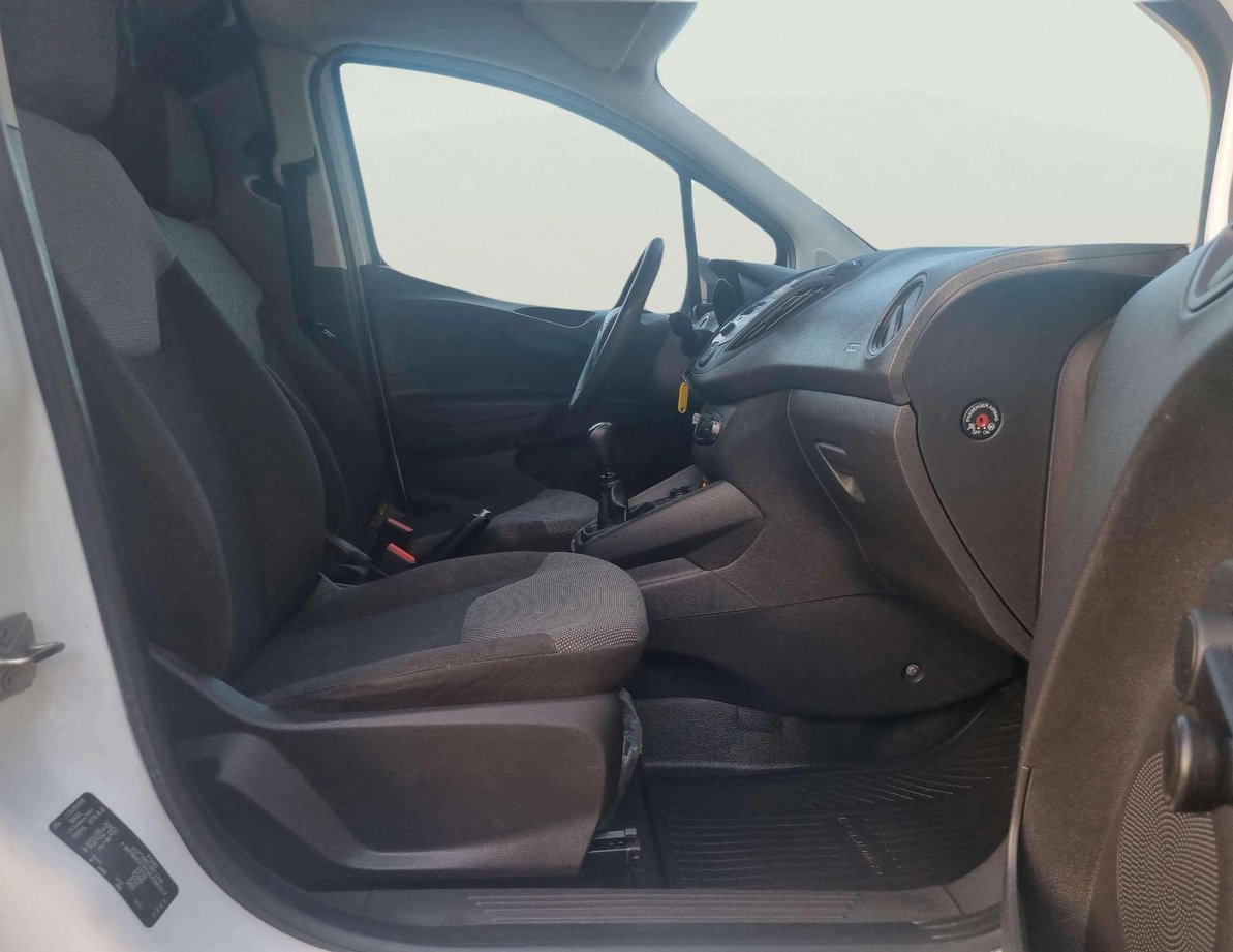 Ford Courier употребяван