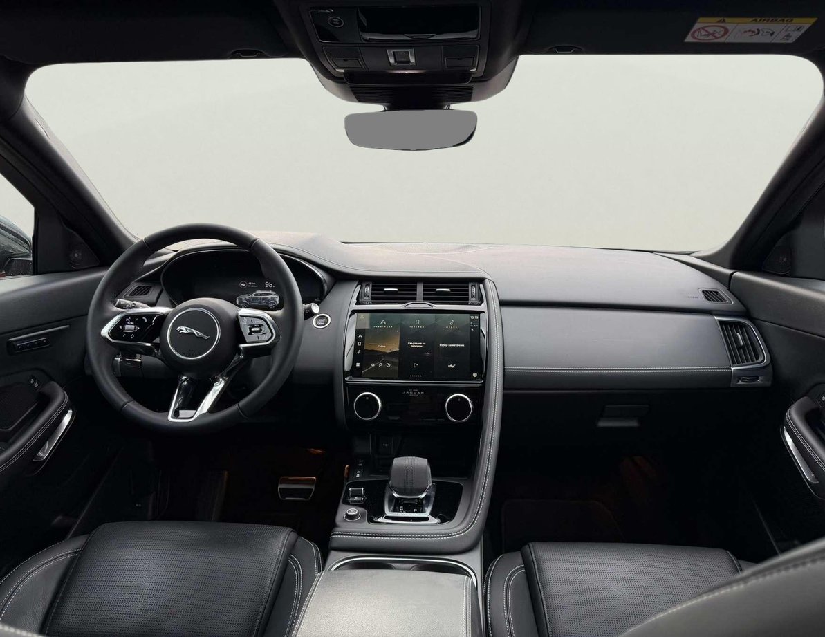 Jaguar E-Pace употребяван