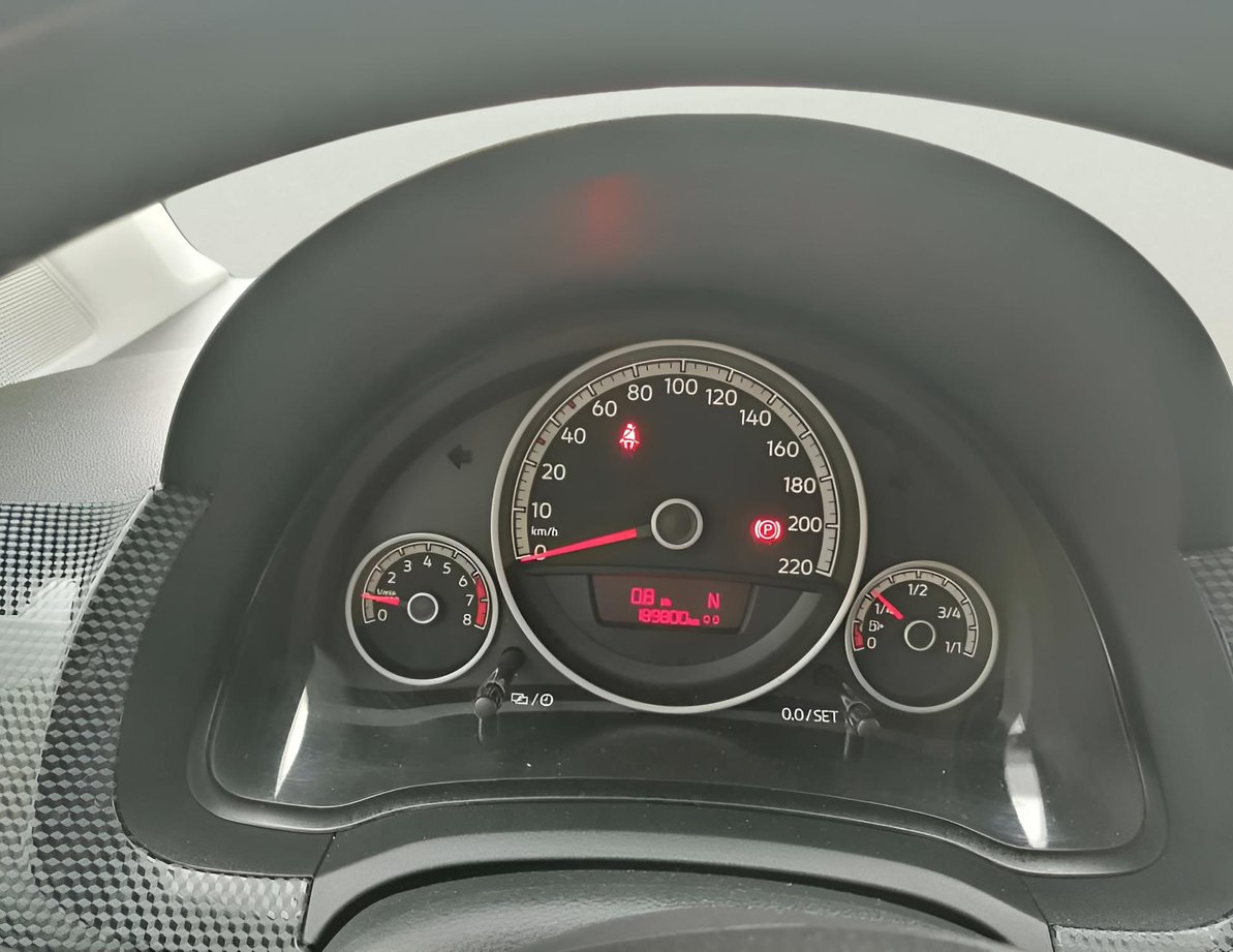 Volkswagen Up употребяван