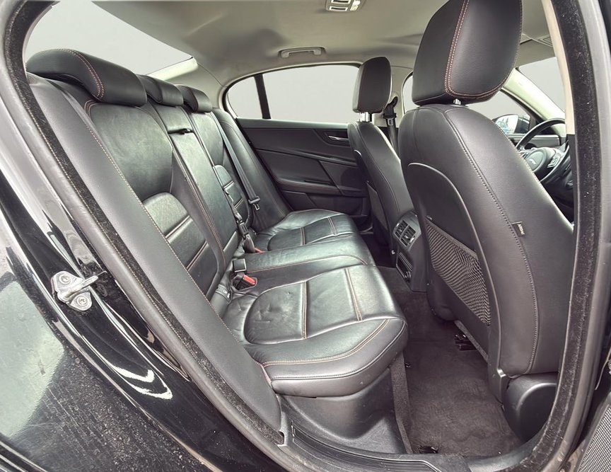 Jaguar XE употребяван