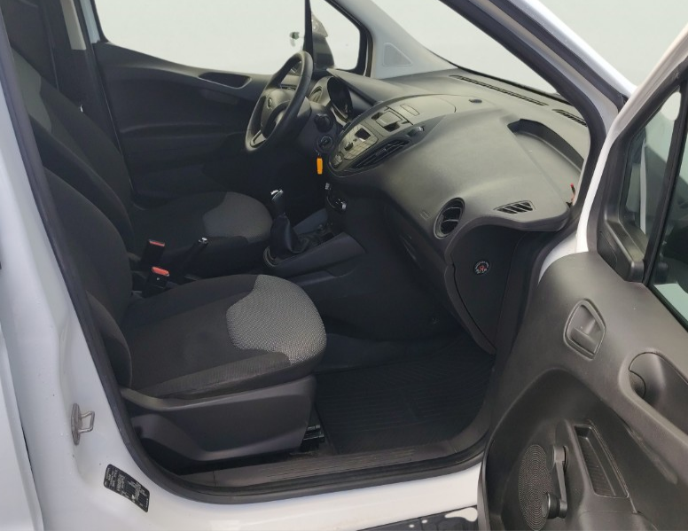 Ford Courier употребяван