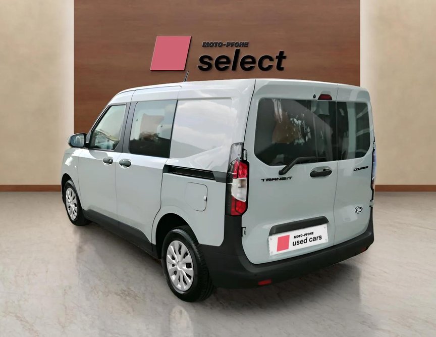 Ford Tourneo Courier употребяван