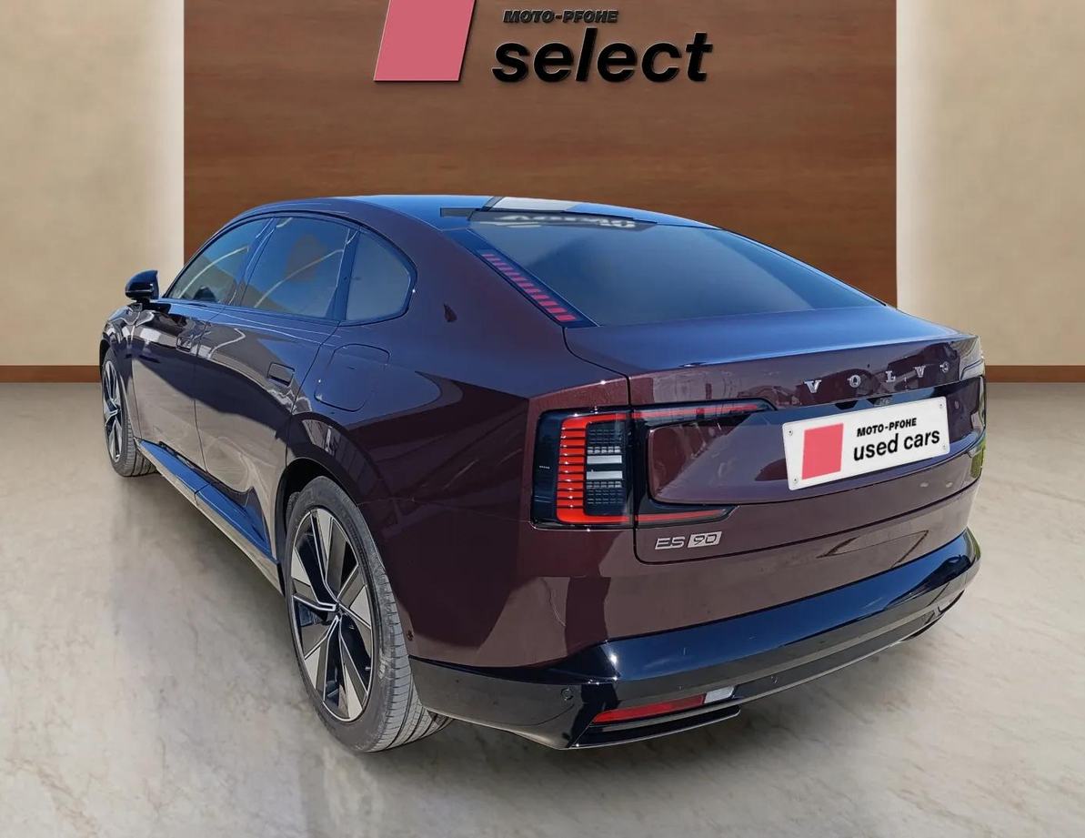 Volvo ES90 употребяван