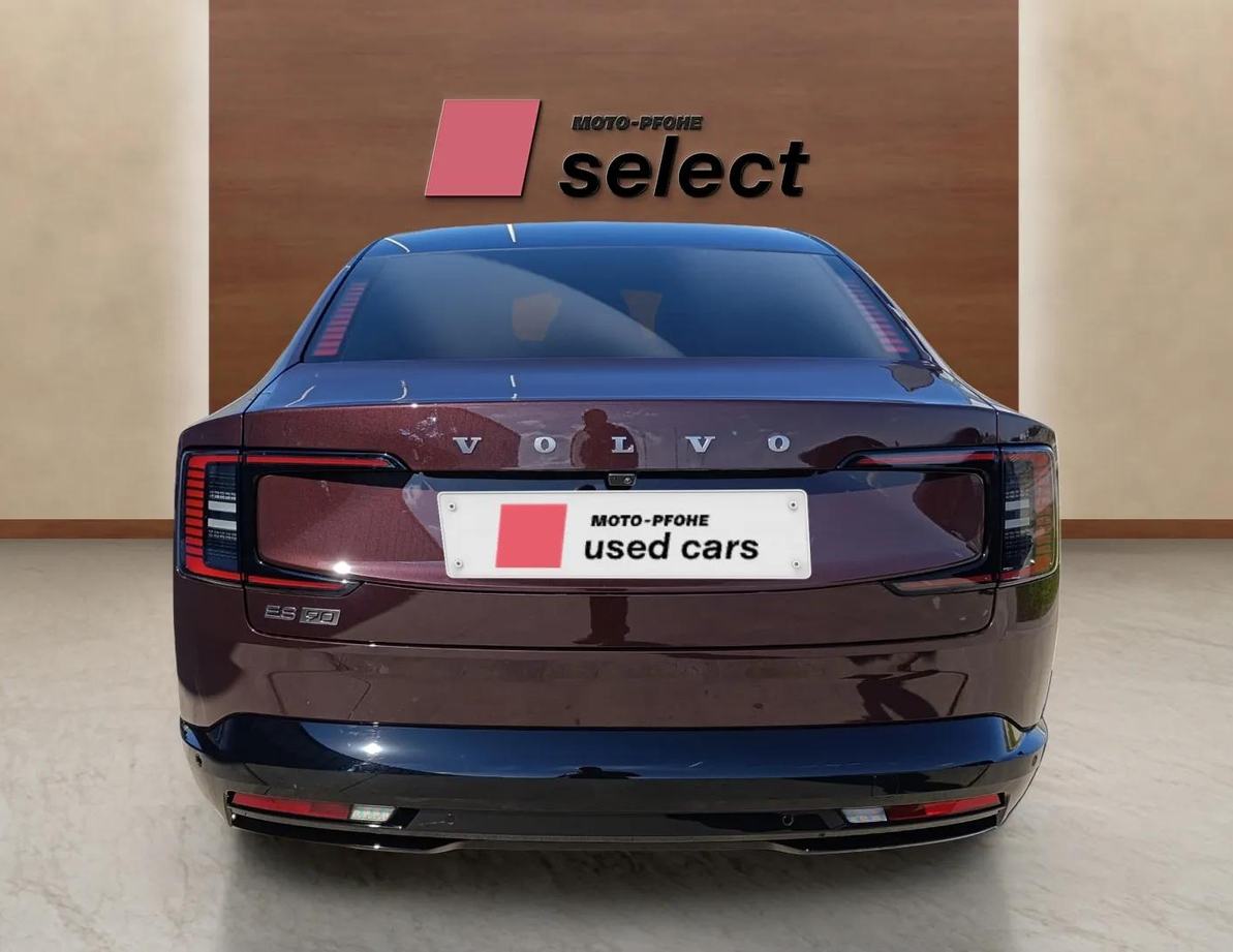 Volvo ES90 употребяван