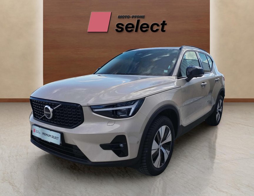 Volvo XC40 употребяван