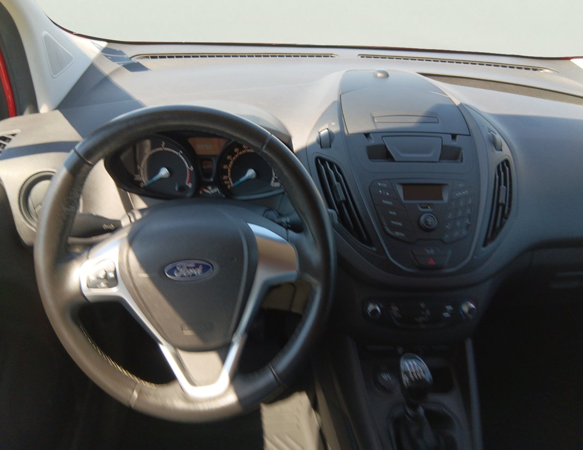Ford Courier употребяван