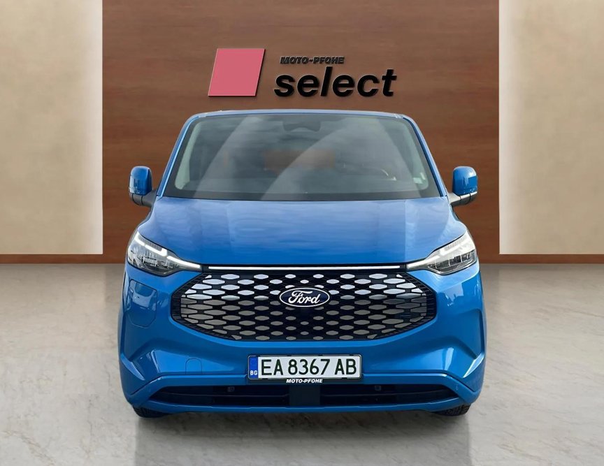 Ford E-Custom употребяван